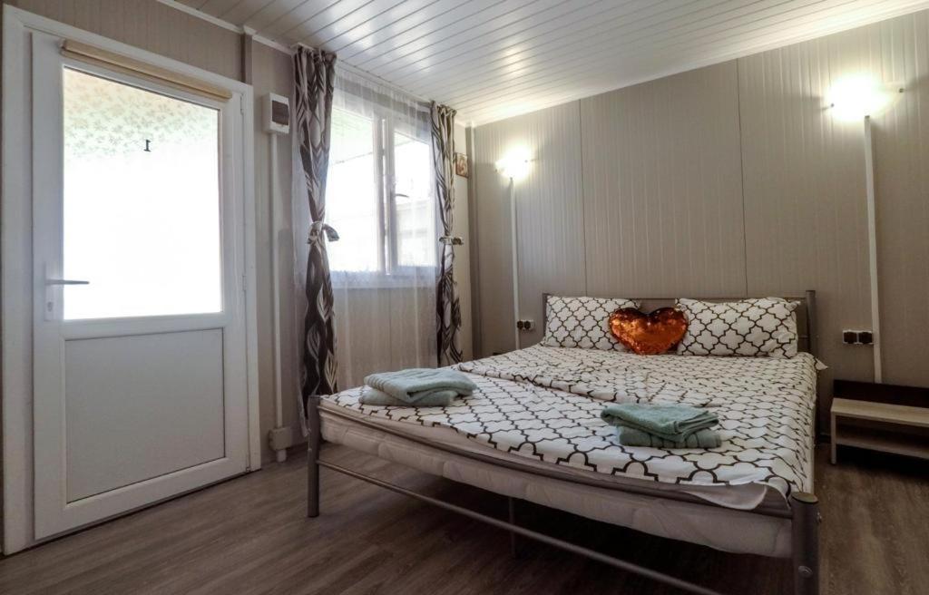 Casa Irimia Apartment Сулина Екстериор снимка